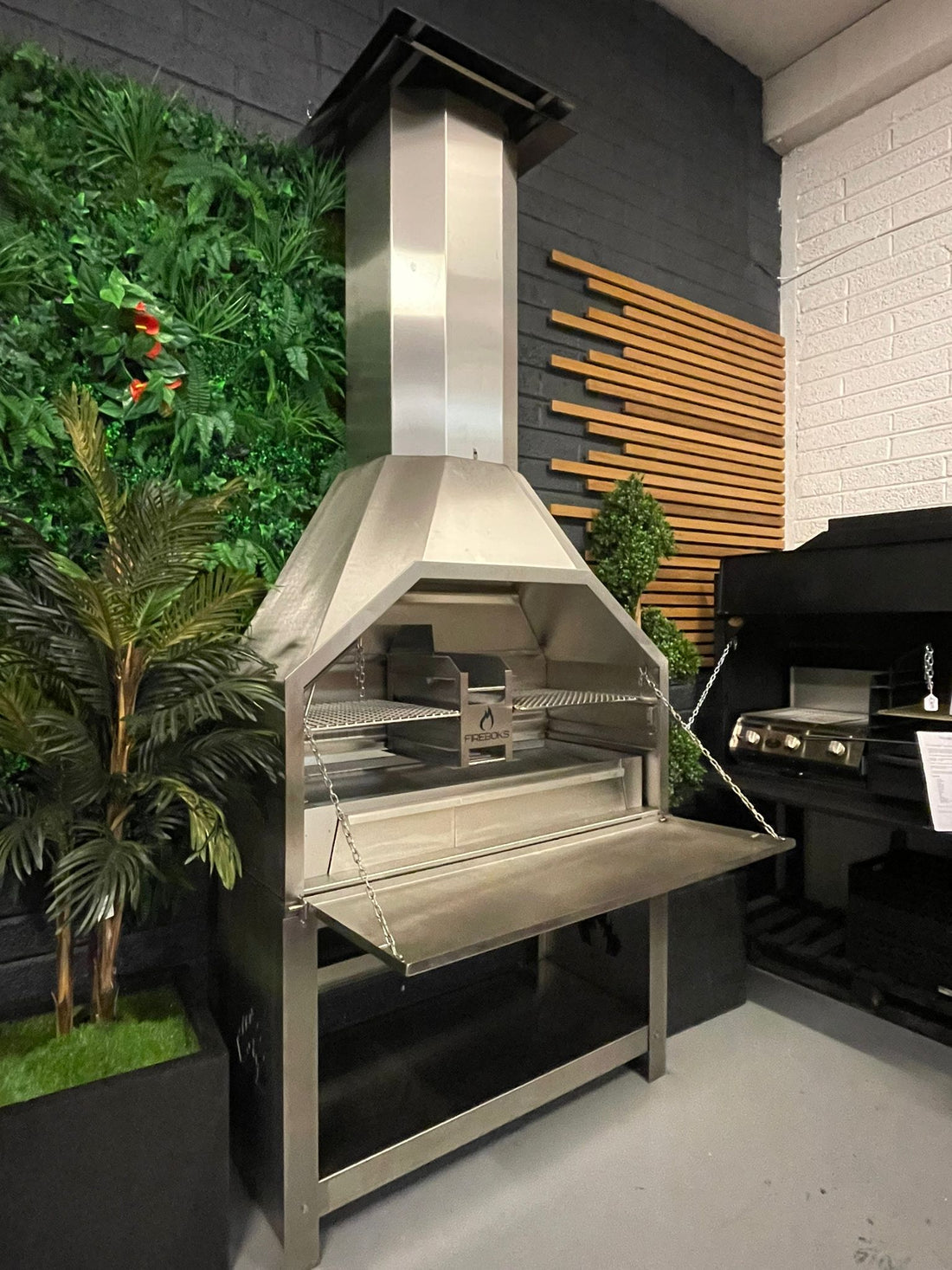 Fireboks Free Standing 304 Stainless Steel Braai